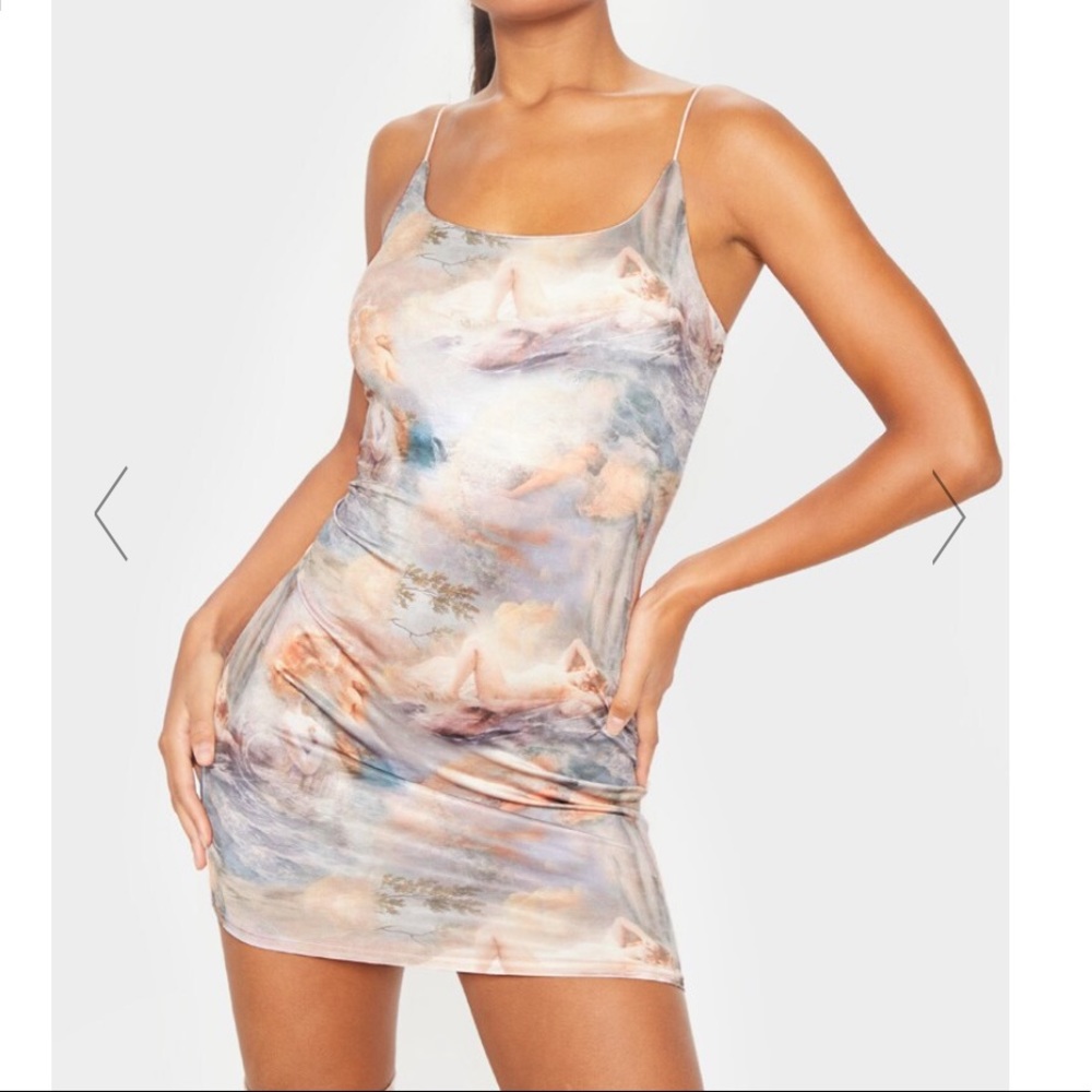 RENAISSANCE PRINT SLINKY BODYCON DRESS